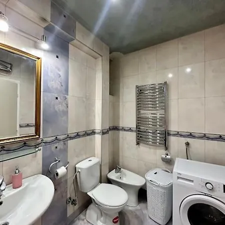 Royal Baroque Apartment With Stunning Views Belgrad